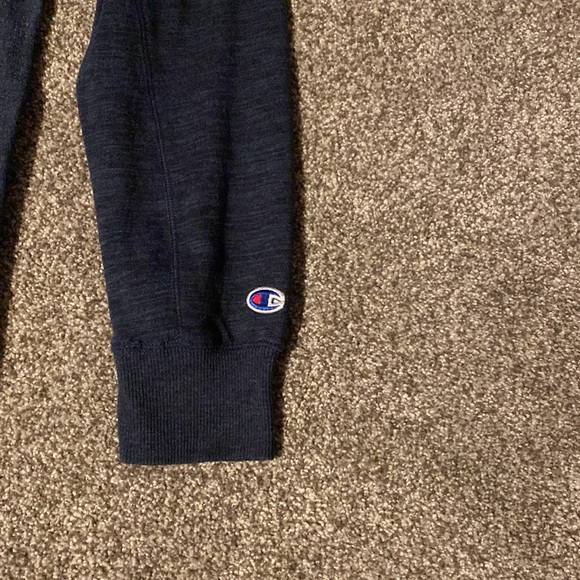 Medium navy blue Champion sweater. - Picture 2 of 2